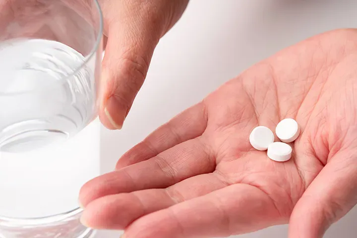 カロナールは子どもの喉の痛みに効く?効果と注意点を解説